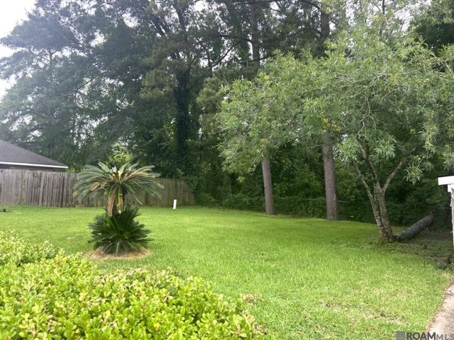 4038 Lassen Dr, Baton Rouge, LA 70814