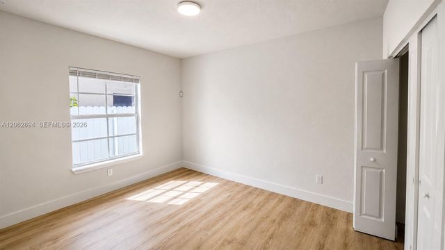 22055 Miami Avenue, Miami, FL 33170
