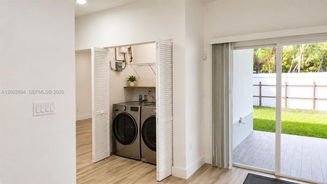 22055 Miami Avenue, Miami, FL 33170