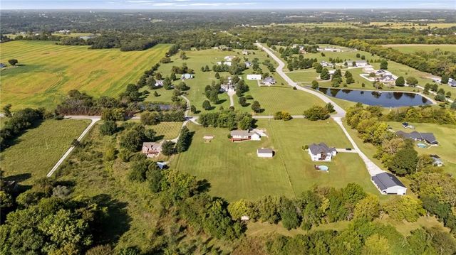 14715 S Bynum Road, Lone Jack, MO 64070