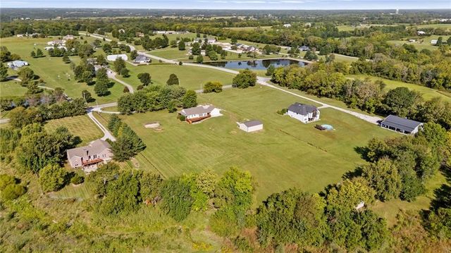 14715 S Bynum Road, Lone Jack, MO 64070