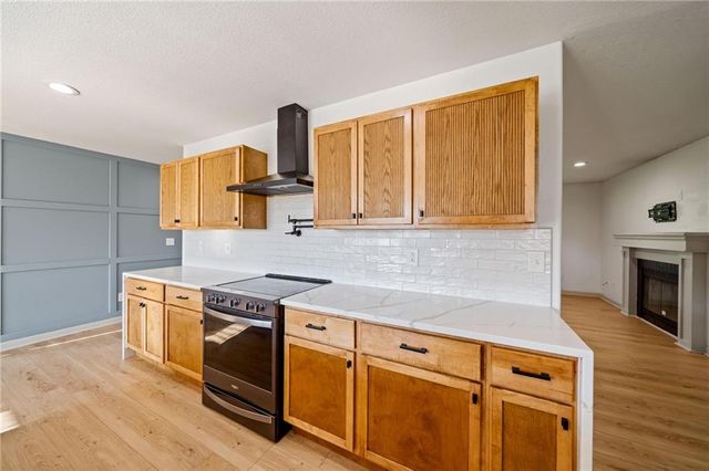 14715 S Bynum Road, Lone Jack, MO 64070
