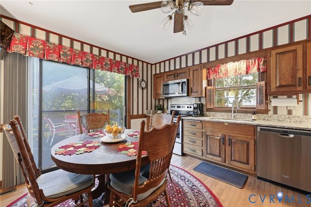 8216 Chainmaile Rd, North Chesterfield, VA 23235