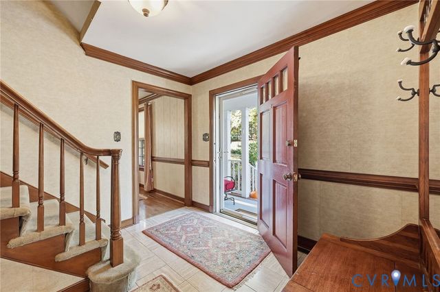 8216 Chainmaile Rd, North Chesterfield, VA 23235