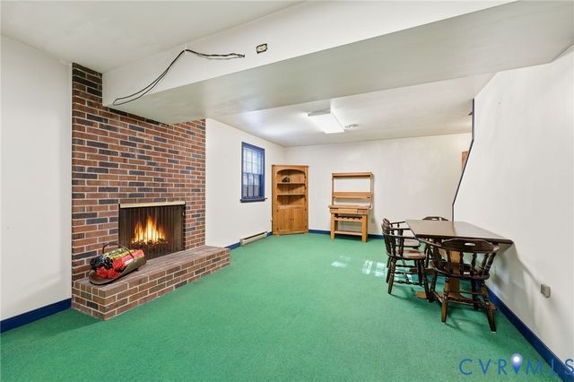 8216 Chainmaile Rd, North Chesterfield, VA 23235