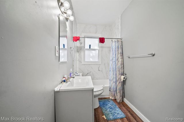 3329 Waverly Street, Detroit, MI 48238