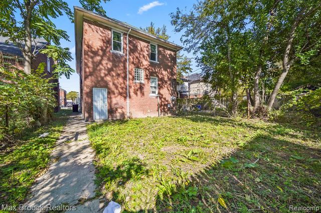 3329 Waverly Street, Detroit, MI 48238