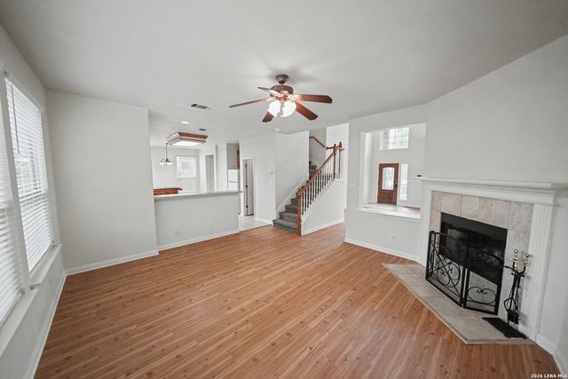 525 Thurber, Schertz, TX 78154