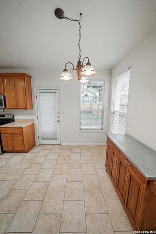 525 Thurber, Schertz, TX 78154