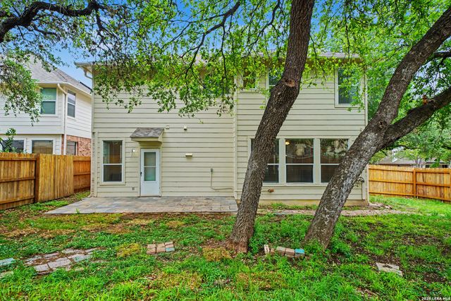 525 Thurber, Schertz, TX 78154