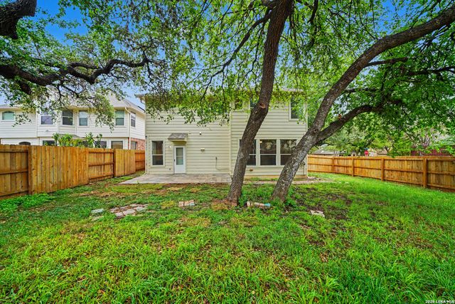 525 Thurber, Schertz, TX 78154