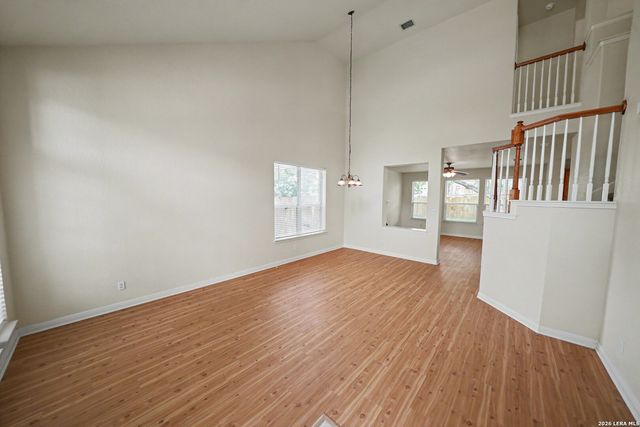 525 Thurber, Schertz, TX 78154