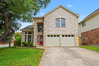 525 Thurber, Schertz, TX 78154