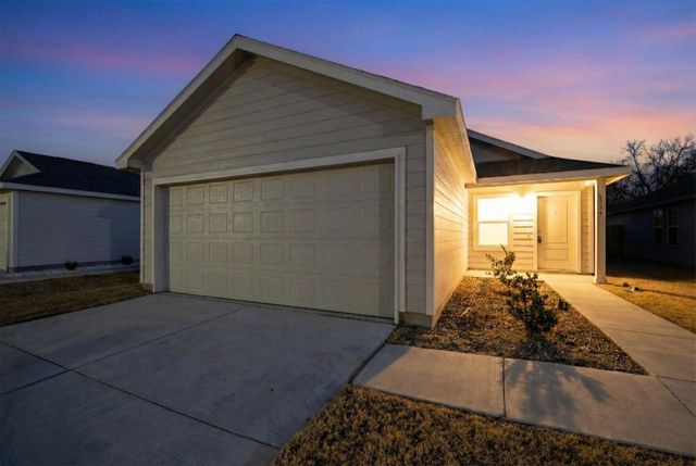 6734 Highlands Street, Princeton, TX 75407