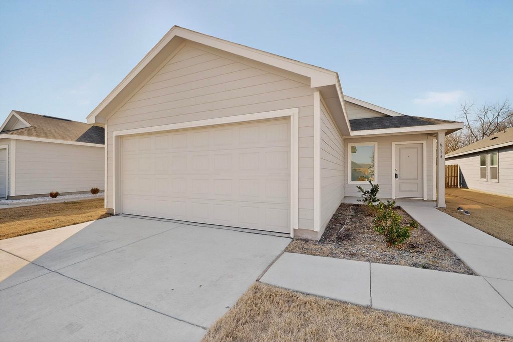 6734 Highlands Street, Princeton, TX 75407