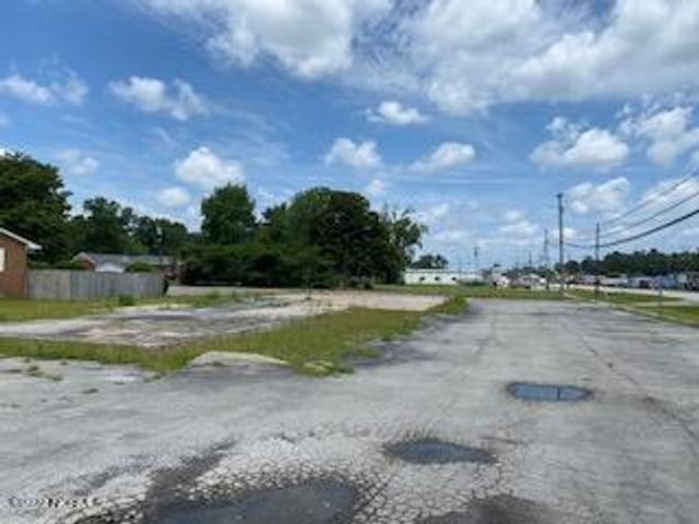 916 E Main Street, Havelock, NC 28532