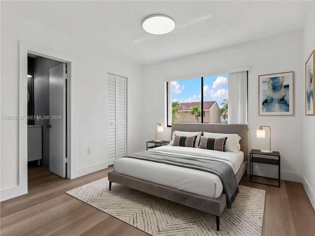 8360 NW 8th St 1-2, Miami, FL 33126