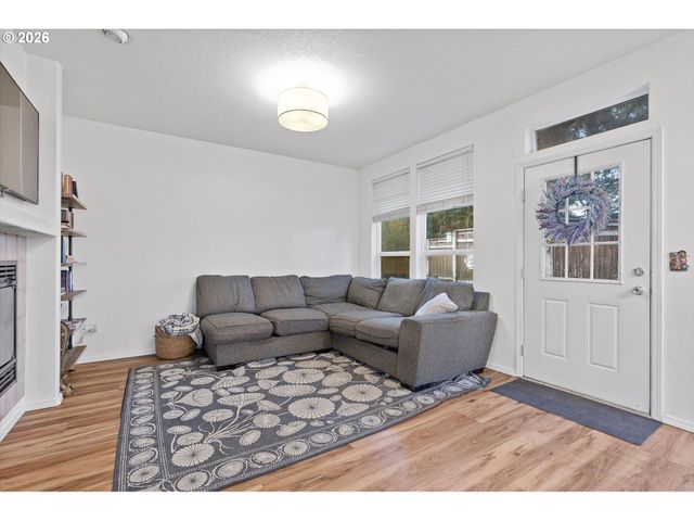 11130 Sw APALACHEE St, Tualatin, OR 97062