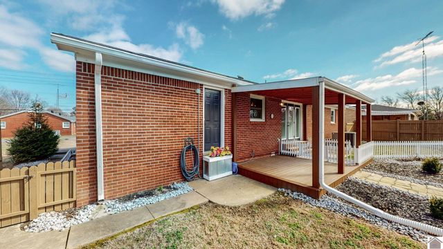 1203 S 12th Street, Mayfield, KY 42066