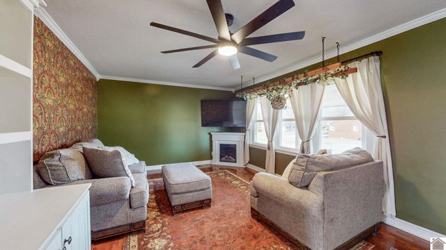 1203 S 12th Street, Mayfield, KY 42066