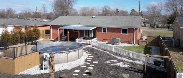 1203 S 12th Street, Mayfield, KY 42066