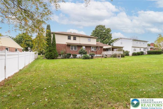 1442 Colgate Drive, Bethlehem City, PA 18017