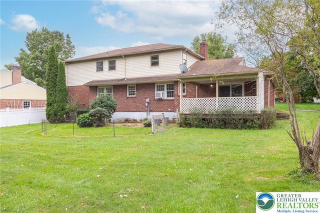 1442 Colgate Drive, Bethlehem City, PA 18017