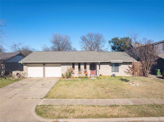2005 Inverness Drive, Carrollton, TX 75007