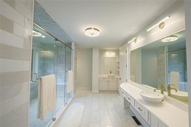 645 Londonberry Road, Atlanta, GA 30327