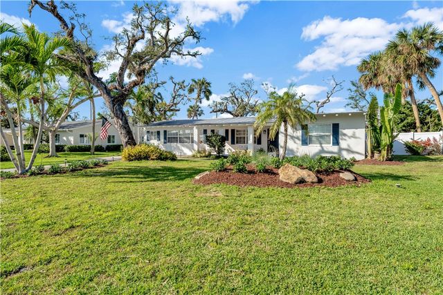 645 Acacia Road, Vero Beach, FL 32963