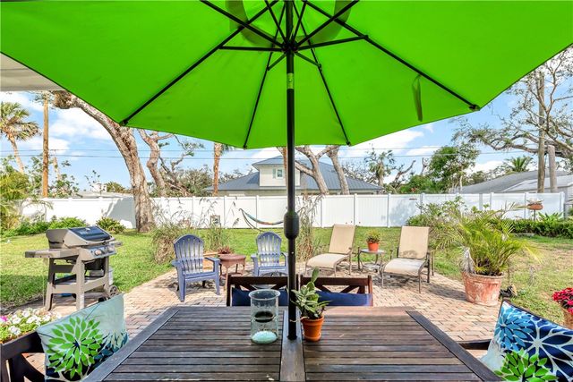 645 Acacia Road, Vero Beach, FL 32963
