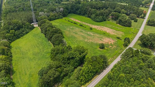 105 Mitchells Chapel Road, Pittsboro, NC 27312