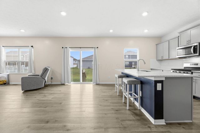 724 Whitney Drive, Plain City, OH 43064
