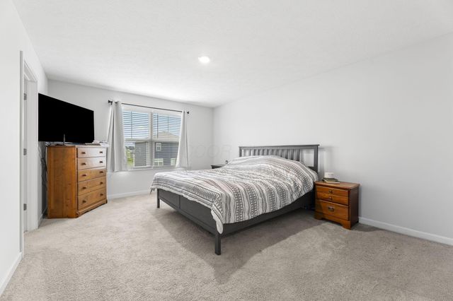 724 Whitney Drive, Plain City, OH 43064