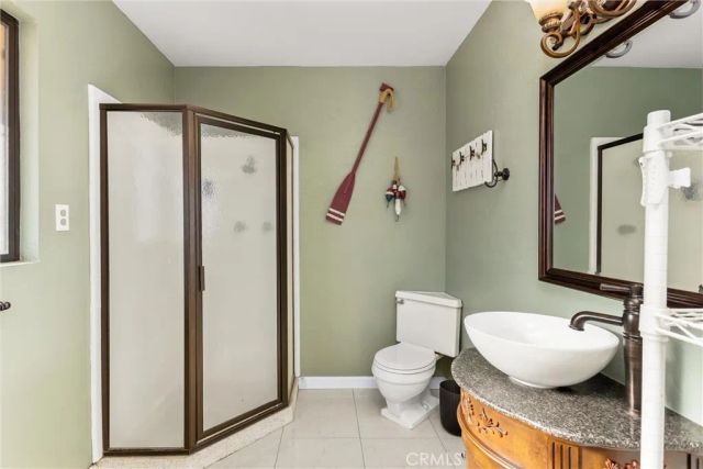 13447 Iroquois Road, Apple Valley, CA 92308