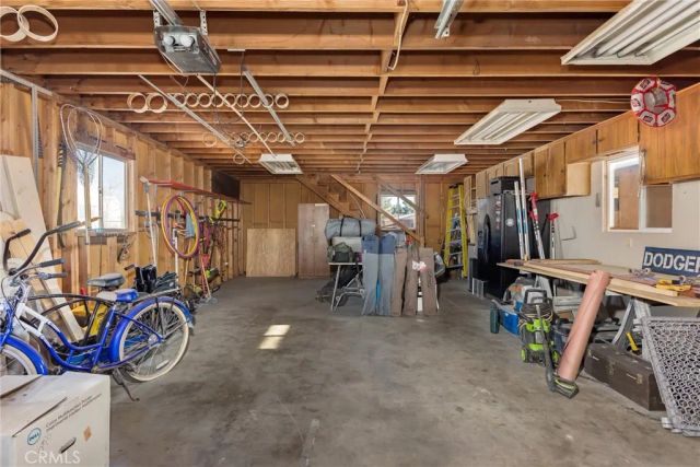 13447 Iroquois Road, Apple Valley, CA 92308