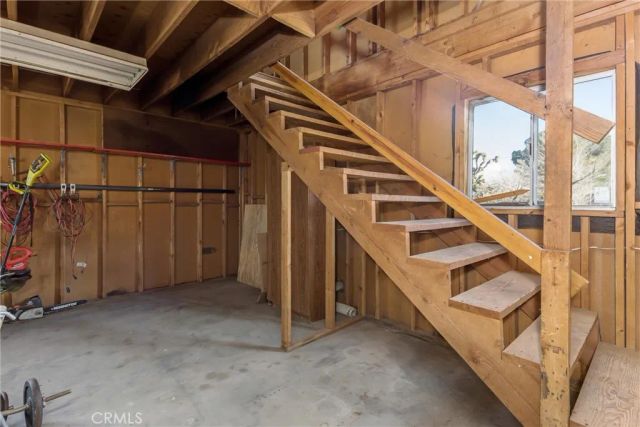 13447 Iroquois Road, Apple Valley, CA 92308