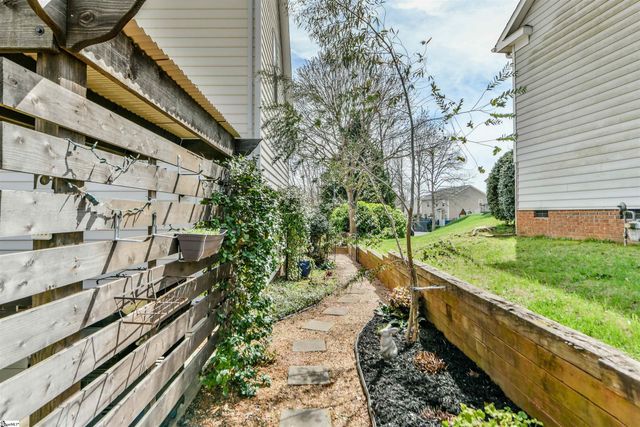 513 Omniwood Court, Greer, SC 29651