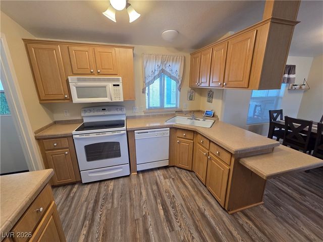 210 Montecito Drive, Pahrump, NV 89048