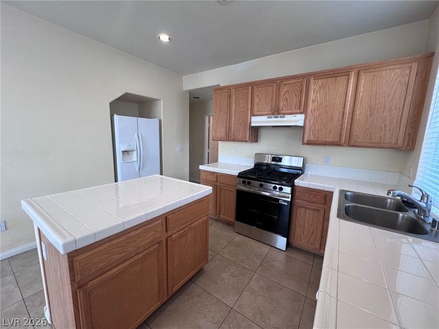 7537 ASPEN COLOR Street 0, Las Vegas, NV 89139