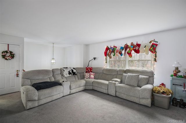 272 Van Wyck Lake Road, Fishkill, NY 12524