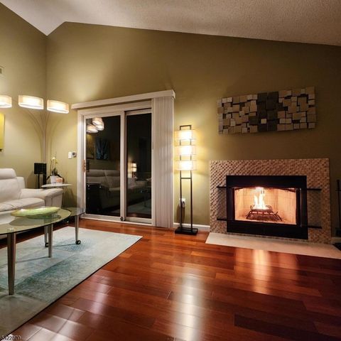 5321 Ravens Crest Dr, Plainsboro Twp., NJ 08536