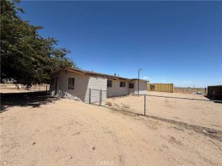 11707 Goodwin, Victorville, CA 92371