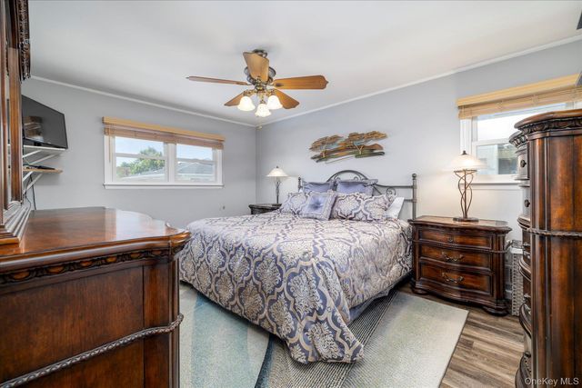 165 Elaine Drive, Oceanside, NY 11572