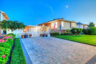 165 Elaine Drive, Oceanside, NY 11572