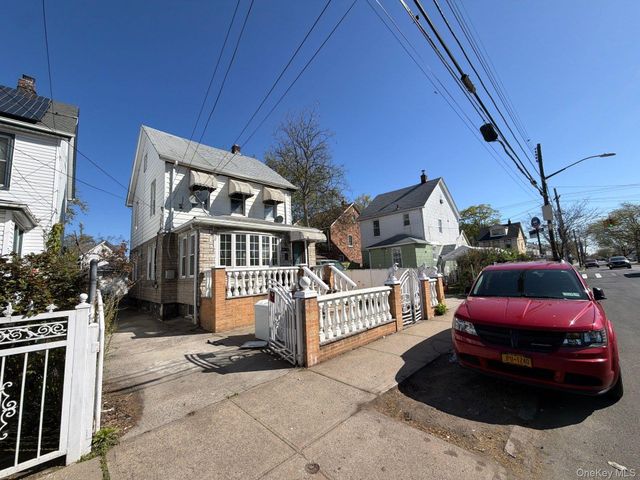 191-37 Murdock Avenue, Saint Albans, NY 11412