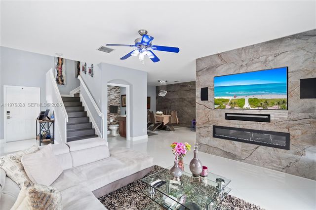 4301 Macarthur Palm Trail, Greenacres, FL 33463