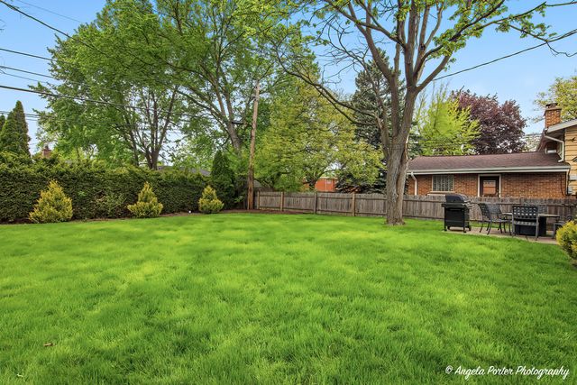 502 S Louis Street, Mount Prospect, IL 60056
