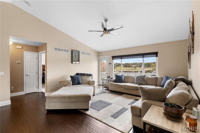 10107 Greenbriar Court, Foristell, MO 63348