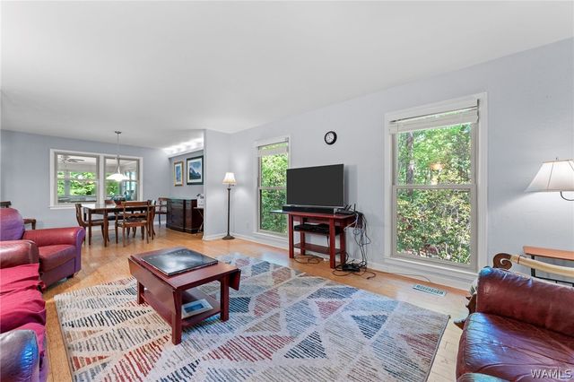 335 Woodridge, Tuscaloosa, AL 35406